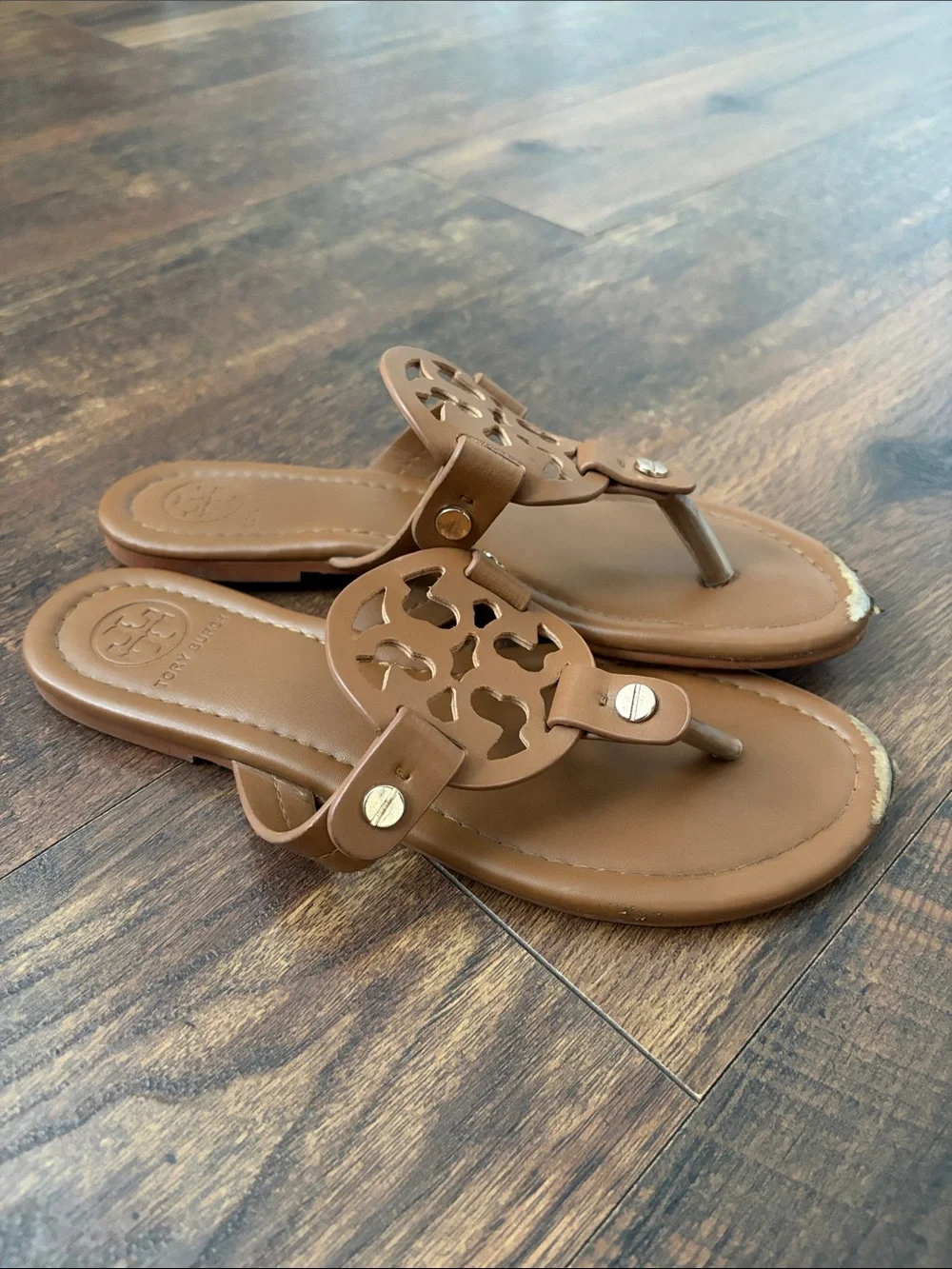 Tory Burch Brown Leather Logo Thong Sandals size 7